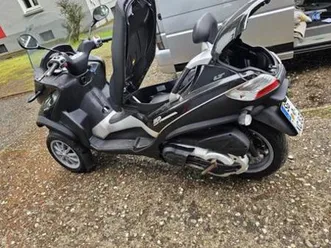 piaggio mp3 400 - 2 jahre tüv, neue reifen