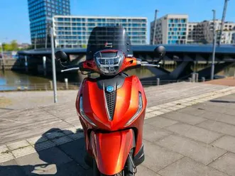 piaggio beverly 400s