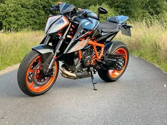 ktm super duke 1290