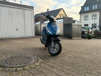 piaggo zip 2 2takt (roller, moped,50 ccm)