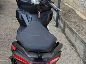 aprilia sr gt 200 replica nero