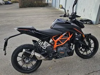 ktm duke 390