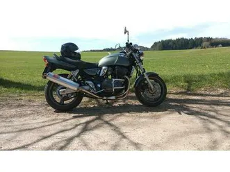 suzuki gsx 750 inazuma