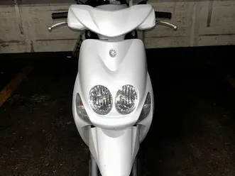 yamaha neos 50 ccm 4-takt