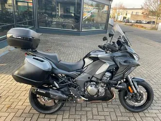 kawasaki versys 1000 se grand tourer/ akrapovic