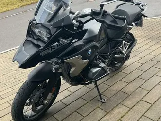 bmw r 1250 gs triple black
