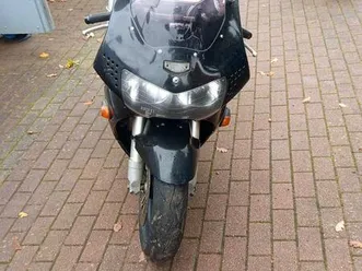 honda cbr 900 rr sc33