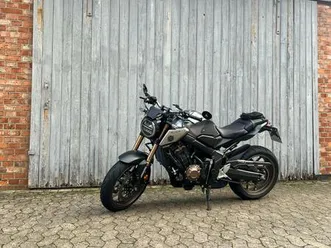 honda cb 650 r ; quickshifter ; naked bike ; bj. 2021