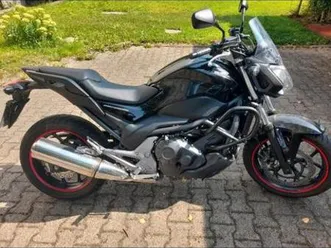 naked bike honda nc750sa