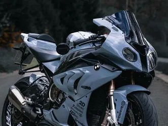 bmw s1000rr tüv neu / nardo grau / akrappvic