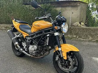 hyosung comet 650 gt (35kw)