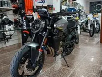 husqvarna vitpilen 801 sconto 2500 euro