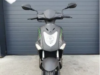 vend scooter 50cm3
