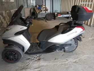 vends scooter 3 roues