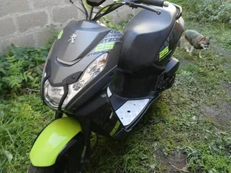vend scooter streetzone en bon état