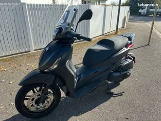 piaggio beverly 400 hpe deep black