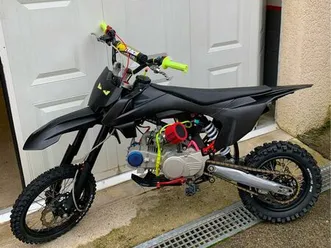 dirt 150 cc 2025