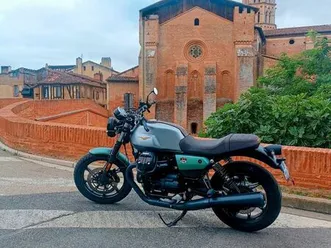 moto guzzi v7 850 centenario