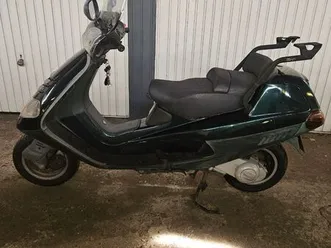 scooter piaggio hexagon 125