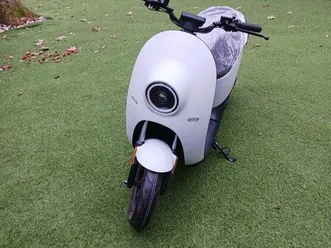 scooter electrique unu