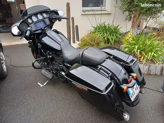 street glide