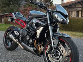 street triple 765 rs (options)