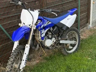 85yz