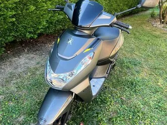 scooter peugeot kisbee