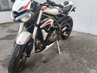 triumph street triple s a2