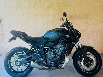 moto yamaha mt-07
