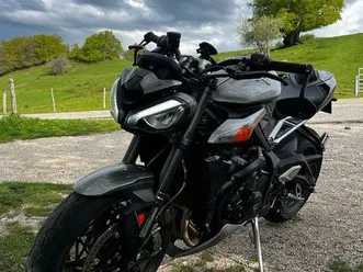 triumph street triple 765rs