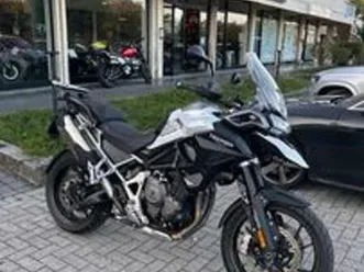 triumph tiger 1200 gt pro 2022 da vedere