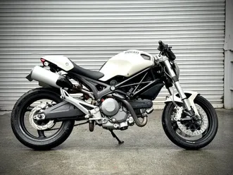 ducati monster 696 2009
