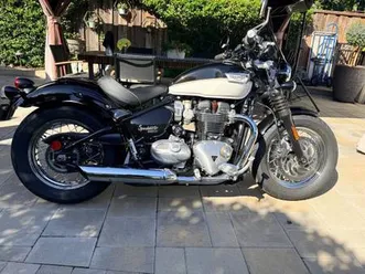 triumph speedmaster (bobber)