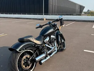 échange contre road glide ou street