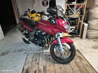 kawasaki zr7