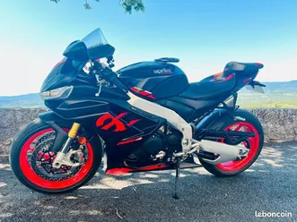 aprilia 1100 rsv4