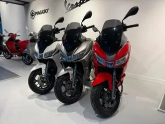 aprilia sxr – (bj 2025) – €600 korting — scooters | aprilia — marktplaats