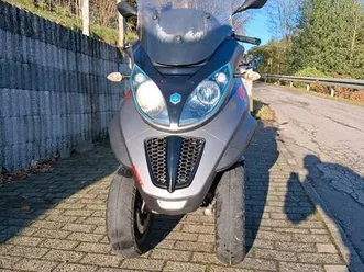 piaggio mp3 500 lt