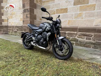 triumph trident 660