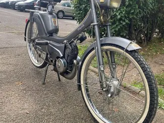 mobylette en très bonne état