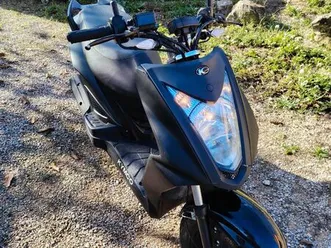 scooter kymco 50 cc 4t nacked entièrement d origine