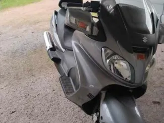 suzuki - burgman executive