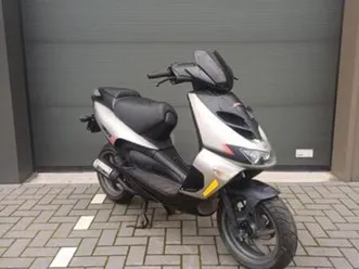 aprilia sr50 — scooters | yamaha — marktplaats