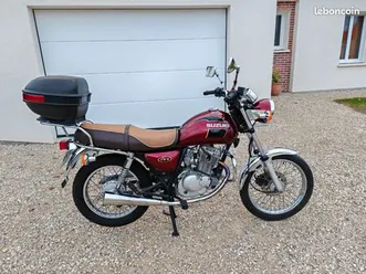 moto 125 cm3 suzuki ct ok