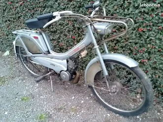 mobylette motobecane av44