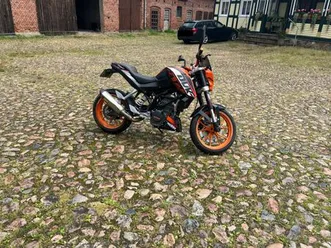 ktm duke 125