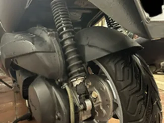 scooter malaguti madison 250