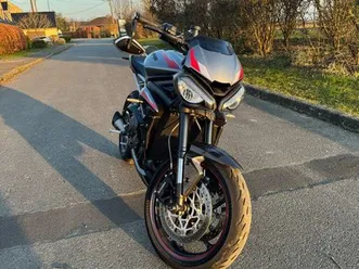triumph-street triple 765r