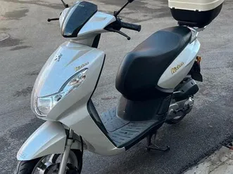 ② peugeot kisbee b klasse 1934 km